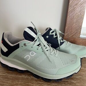 On Cloudsurfer 6 Size 7.5